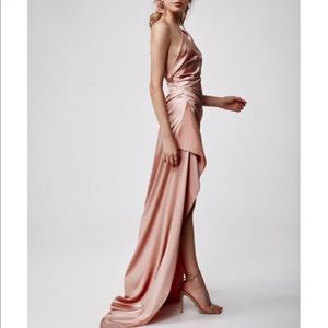 Elegant silky long dress!